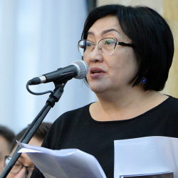 Обращение Чолпон Джакуповой к Президенту. Юрист хочет узнать, кто живёт в госрезиденциях