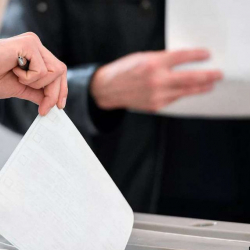 75 партия парламенттик шайлоого катышуу ниетин билдирди