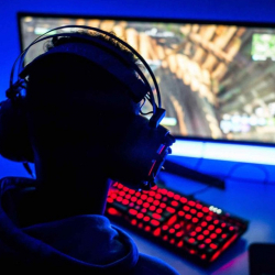 Кытай видео оюндарындагы аял сындуу эркектердин образына тыюу салды