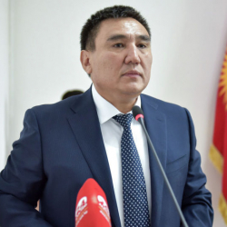 Ак-Буурада сейилдөөгө Бишкекте он күн мэр болгон Таалай Сарыбашов эмнеге тоскоол болуп жатат?