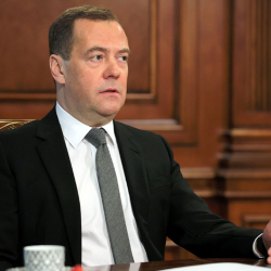 Дмитрий Медведев: 