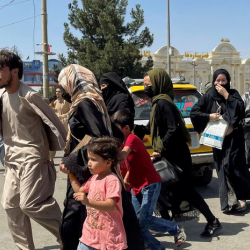 Пакистан Ооганстандан адамдарды эвакуациялоону улантат