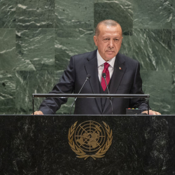 Эрдоган Түркия Крымдын аннексиясын тааныбай турганын билдирди