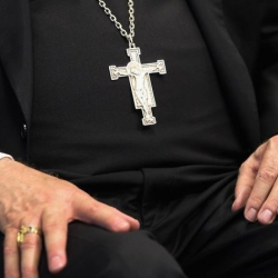 Во Франции жертвами священников-педофилов стали более 10 тысяч детей