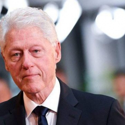 Американын экс-президенти Билл Клинтон ооруканага түштү