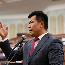 Омурбек Бакиров: Вы говорите, что нет веерных отключений. Вы просто сменили слово «веерные» на «лимит»