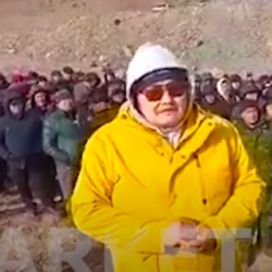 ВИДЕО - Бажы кызматы сунуштаган системага каршы чыккандар Садыр Жапаровго кайрылды