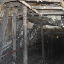 Казакстандагы шахта кырсыгы алты адамдын өмүрүн алды