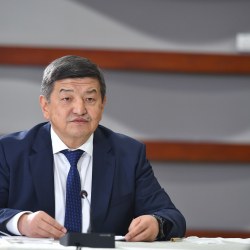 Акылбек Жапаров: 