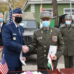 США передали таджикским пограничникам технику на $1,3 млн