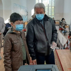 Адахан Мадумаров: 