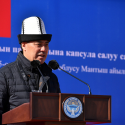 Садыр Жапаров: 