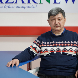 Табылды Акеров: “Президент Садыр Жапаровдун шайлоолорду таза өткөрөбүз деген аракетине УКМК жана БШК көө сүйкөп койду”