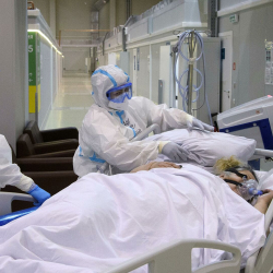 Түштүк Африканын президенти COVID-19га чалдыкты