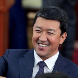 Атазов паракорлукка айыптаган Алимбековдун үстүнөн арыздар түшүүдө