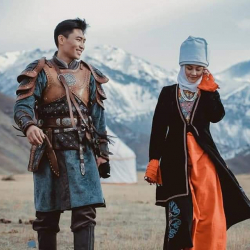 СҮРӨТ - Актёр Кымбатбек Алимжанов: “Каармандын мүнөзүн ачып берүүдө ар бир деталь чоң мааниге ээ...”