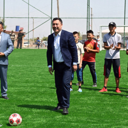 Садыр Жапаров баштаган президенттик администрация бүгүн футболдук турнирге катышат