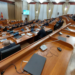 Түштүк Корея Жогорку Кеңештин жыйындар залын жабдууга 8 млн доллар берет