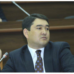 Саясатчы Бактыбек Калмаматов УКМКнын тергөө абагына камалды