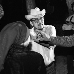 СҮРӨТ - Бакыт Карагулов: “Чыңгыз аганын касиети бар эле...”