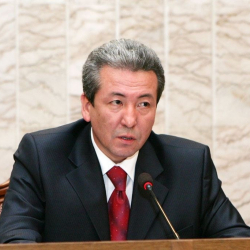 Адахан Мадумаров Жогорку Кеңештин төрагасы болобу?