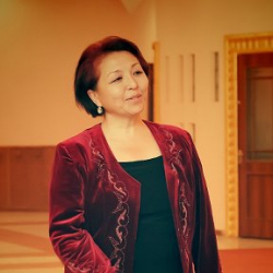 Дилбара Мийнекеева: “Бекиндин таланты 99% болсо, эмгеги 1 % эле...”