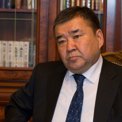 Аскар Салымбеков оппозицияны тымызын каржылай баштадыбы?