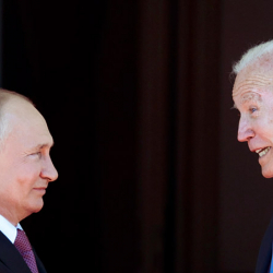 Байден менен Путин эмнени талкуулады?