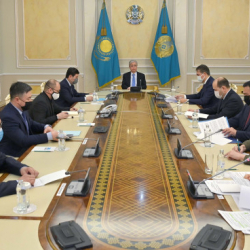 Президент Токаев өзгөчө кырдаалдарга чара көрүү штабынын кезектеги жыйынын өткөрдү