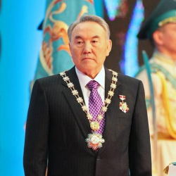 Нурсултан Назарбаевге өмүрү өткүчө берилген артыкчылыктар