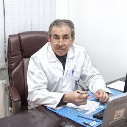 Калдарбек Абдраманов: “Медицина бизнеске айланып кетти”
