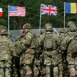 Британдыктар Орусия менен НАТОнун армияларын салыштырып, акыры Украинаны коргобоону чечти