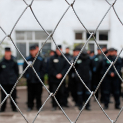 Түркмөнстан кайрадан камактагылардын саны эң көп өлкөлөрдүн катарына кирди