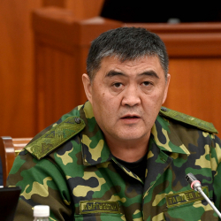 Ташиев парламенттин жыйынында №39 протокол боюнча маалымат берет