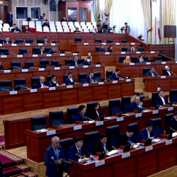 Жогорку Кеңеш тажик парламентине кайрылуу жолдоду