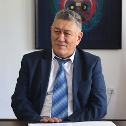 Чолпонбек Абыкеев “эки догдур” тууралуу айласыз пикирин айтты