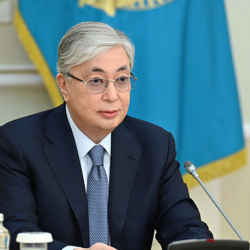 Казакстандыктар Токаев түзгөн фонддон той өткөрүүгө акча сурады