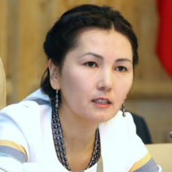 Аида Салянова вырвется вперед? Вроде как приковала к себе внимание многих…