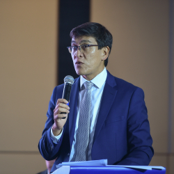 Путиндей бойдок Байсалов акылдуу кыз менен баш кошобу?