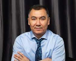 Равшан Жээнбеков: 