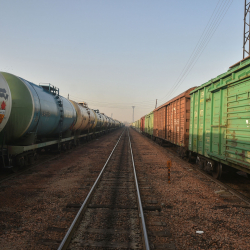 Балыкчы – Кочкор – Кара-Кече темир жолун куруу долбоорун иштеп чыгуу башталды