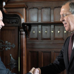 Лавров Кыргызстандын тышкы иштер министрин Москвага чакырды