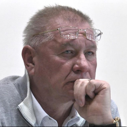 Гостомель шаарынын мэрин орус аскерлери нан таратып жүргөн кезде атып өлтүргөн