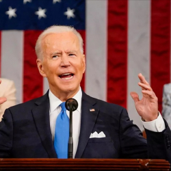 Байден Орусиянын мунай импортуна тыюу салды