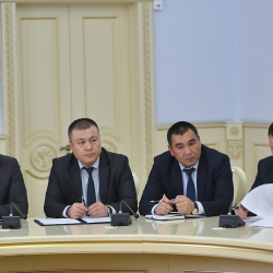 Арзыбек Кожошев Евразиялык экономикалык форумду өткөрүү тууралуу жыйын өткөрдү