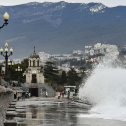 Константинов: «Украина жакында Крымды Орусиянын бир бөлүгү катары тааныйт»