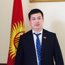 Жусупбек Коргонбай уулу: “Азыр жаштарыбыздын көпчүлүгү жалкоо болуп калышты”