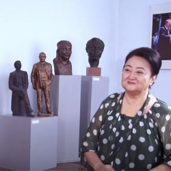 Меңди Мамазаирова: «Ата-бабадан калган таберик салтыбызды эч качан танбайлы»