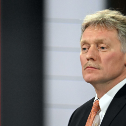 Орусия олуттуу жоготууга учурап жатканын Песков моюнга алды