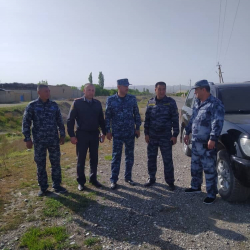 ФОТО - В Баткене проводится совместная работа милиции Кыргызстана и Таджикистана